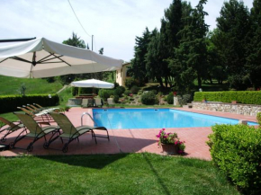  Agriturismo San Francesco Amalia and Anna  Лайатико 